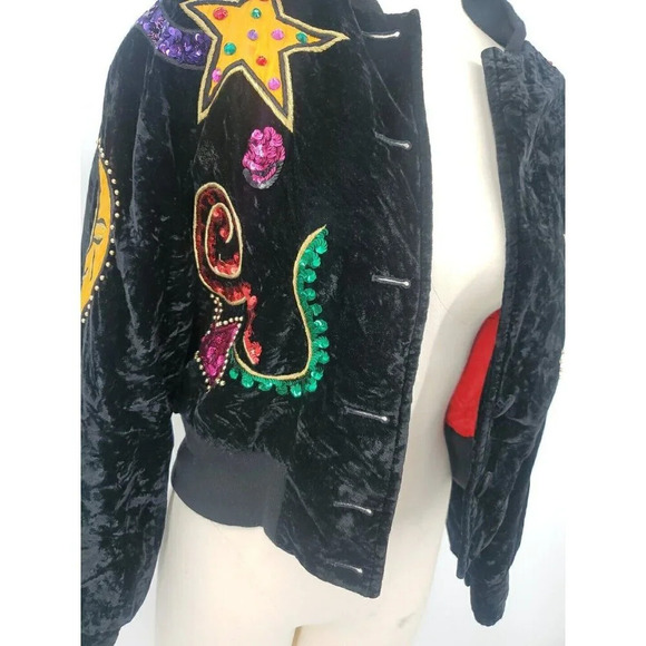 90's Escada Vintage Black Velvet Embellished Moon & Stars Bomber Jacket Size 36 - Picture 8 of 15